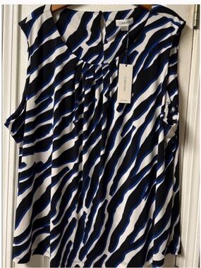 Calvin Klein Plus Women's Floral Pleat-Neck Top